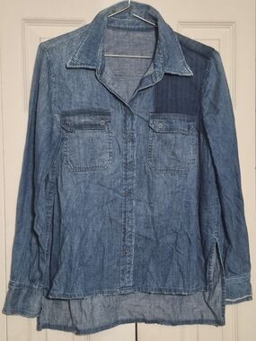 women's vintage Denim Button-Up Shirt - Blue